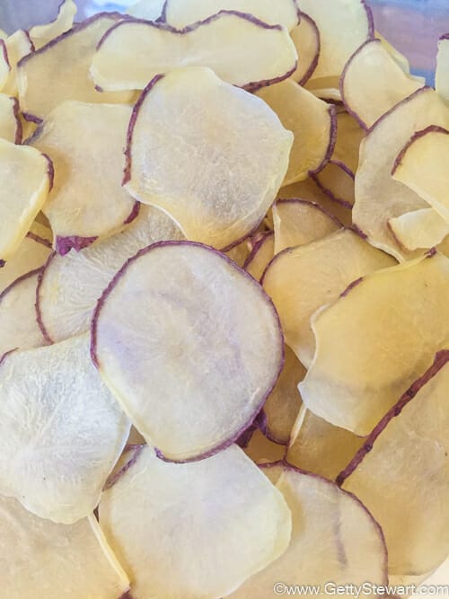 dried potatoes with peel