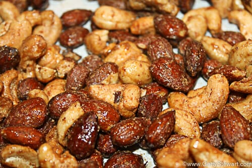 finished spiced nuts