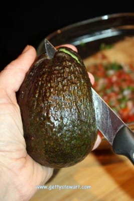 How to halve an avocado