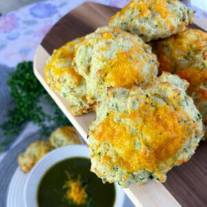 Spinach and Cheese Biscuits – Easy Drop Biscuits
