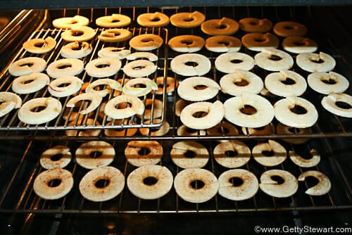 apple rings in oven