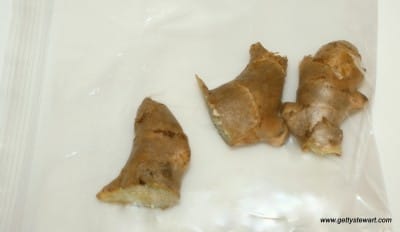 freezing ginger pieces with peel