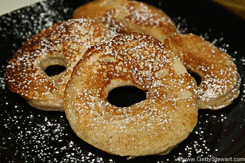 apple pancake rings with icing sugar