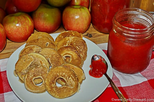 finished apple pancake rings