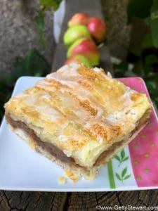 Apple Pie Bars – Easier than Pie!
