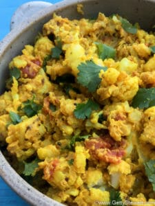 Potato Cauliflower Curry – Easy and Delicious