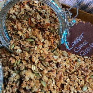 How to Make Carrot Granola – Oats, Carrots and Pie Spice