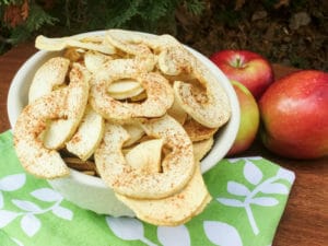 apple rings in bowl