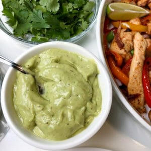 Avocado Sauce with Lime and Cilantro – Vegan