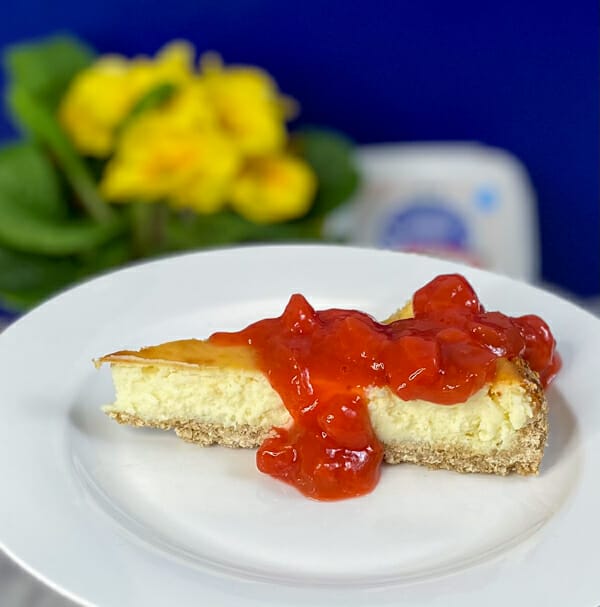 labneh cheesecake with strawberry rhubarb sauce