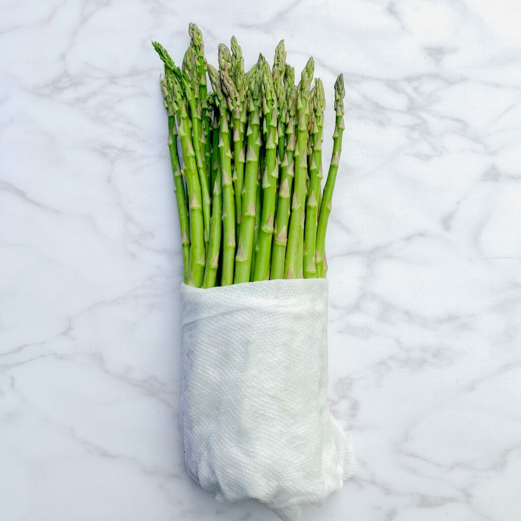 asparagus wrapped in towel